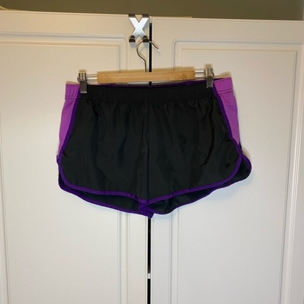 Xersion women’s athletic shorts